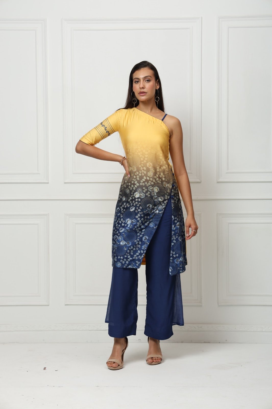 L'Aurore: Ombre Kurta