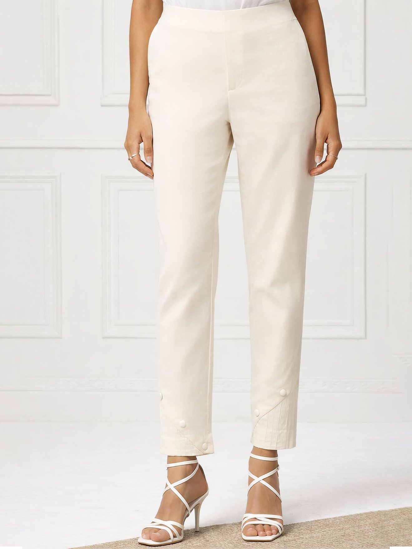 Off-White Tapered Pant